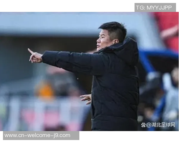 李金羽荣膺中甲最佳教练：揭秘辽宁铁人成功背面的战术与故事